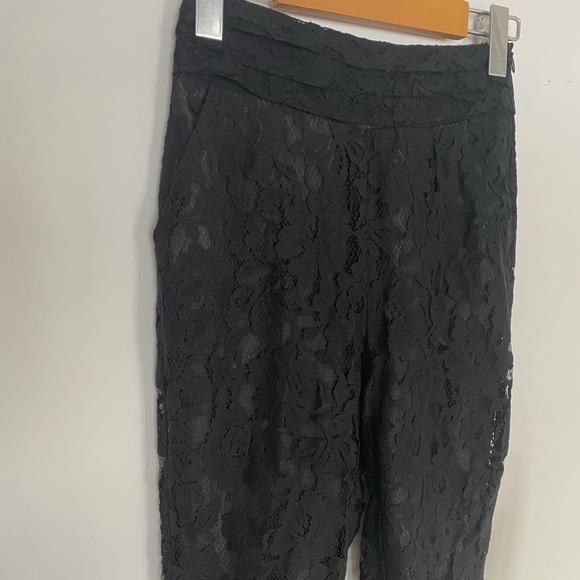 ❌Kimchi Blue - Urban Outfitters - Lace High Waisted Pants❌ - Picture 10 of 12